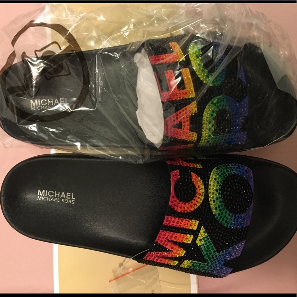 Ladies Michael Kors - slides / sandals NIB size 7